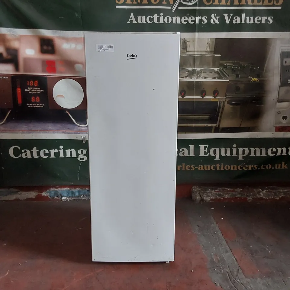 BEKO LSG1545W WHITE TALL LADER FRIDGE