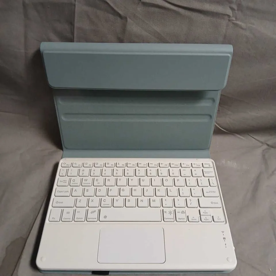 SMART KEYBOARD CASE