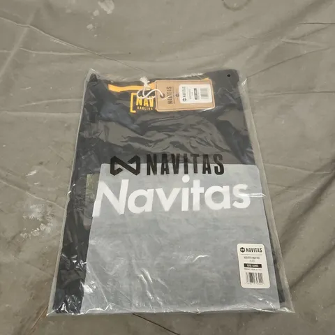 NAVITAS (ANGLING OUTFITTERS) - IDENTITY BOX TEE – BLACK – UK 4XL