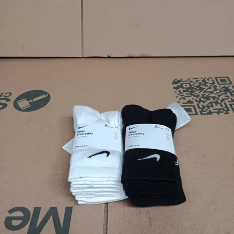 SET OF 2 ASSORTED NIKE EVERYDAY MEDIUM UK 5 - 8 SOCKS (3 PER PACK, 6 PAIRS OF SOCKS IN TOTAL)