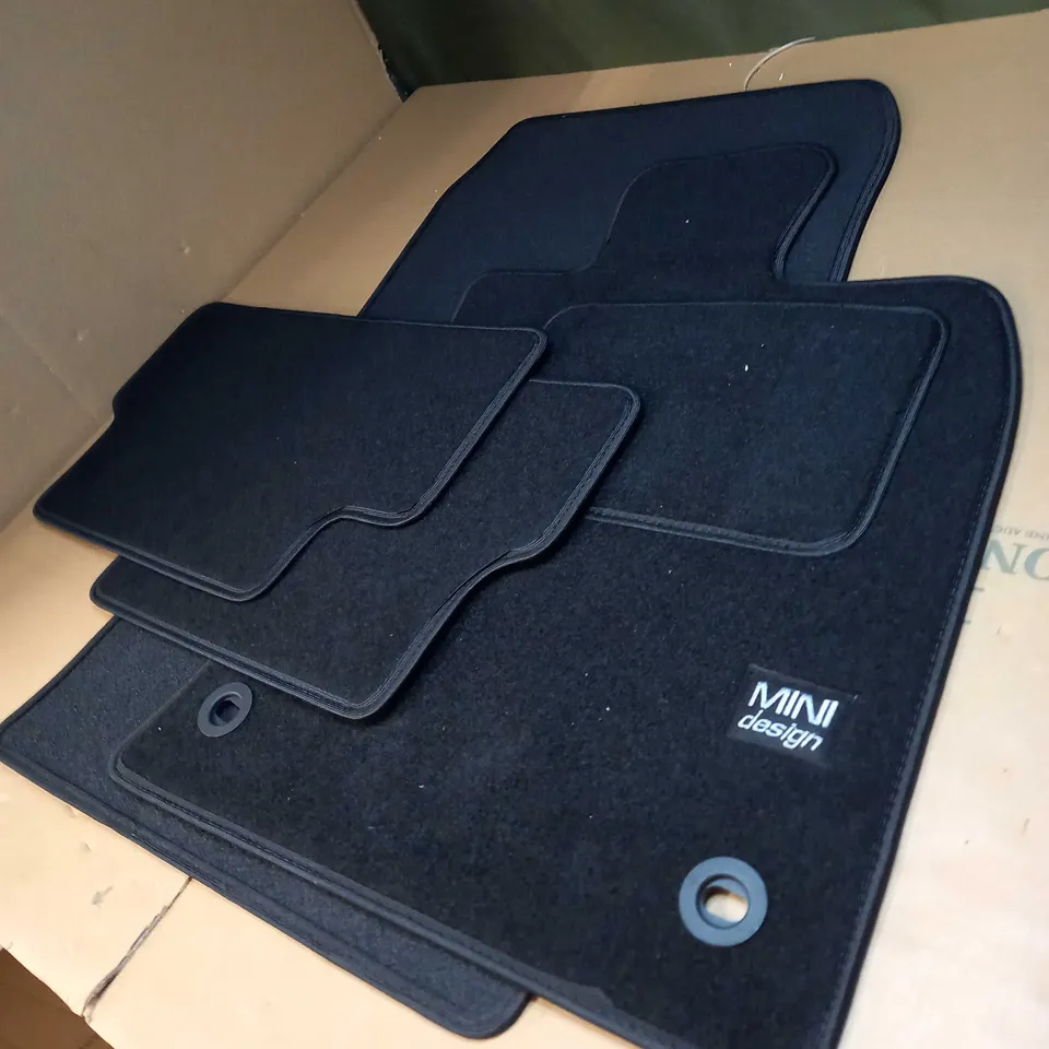 MINI DESIGN CAR MATS