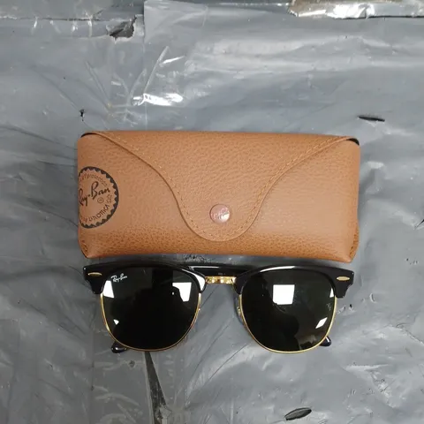 RAY-BAN CLUBMASTER SUNGLASSES