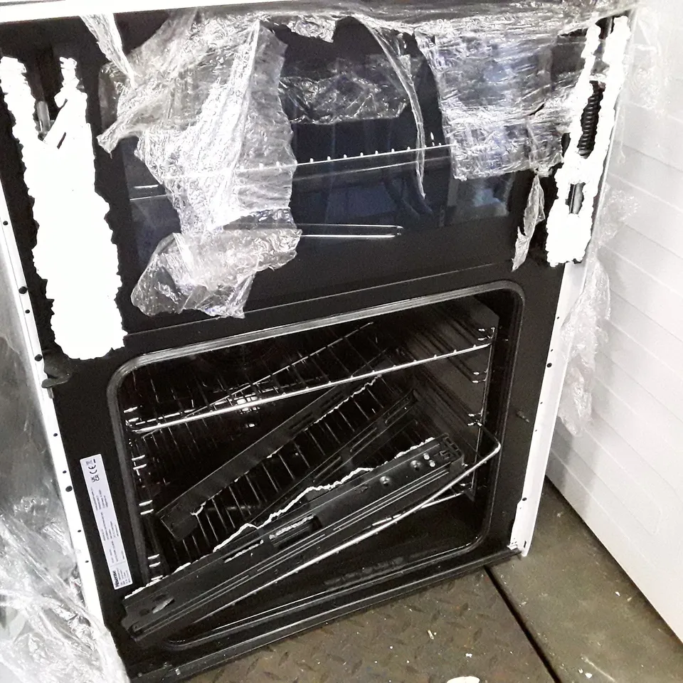 HISENSE HDE3211BWUK ELECTRIC COOKER WITH CERAMIC HOB