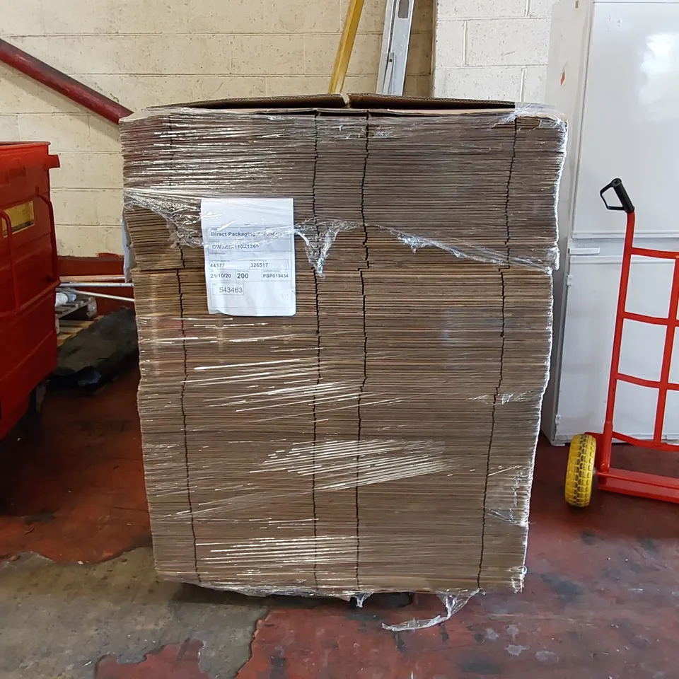 PALLET OF APPROXIMATELY 200X CARDBOARD BOXES (APPROXIMATELY 320X110X1365MM)