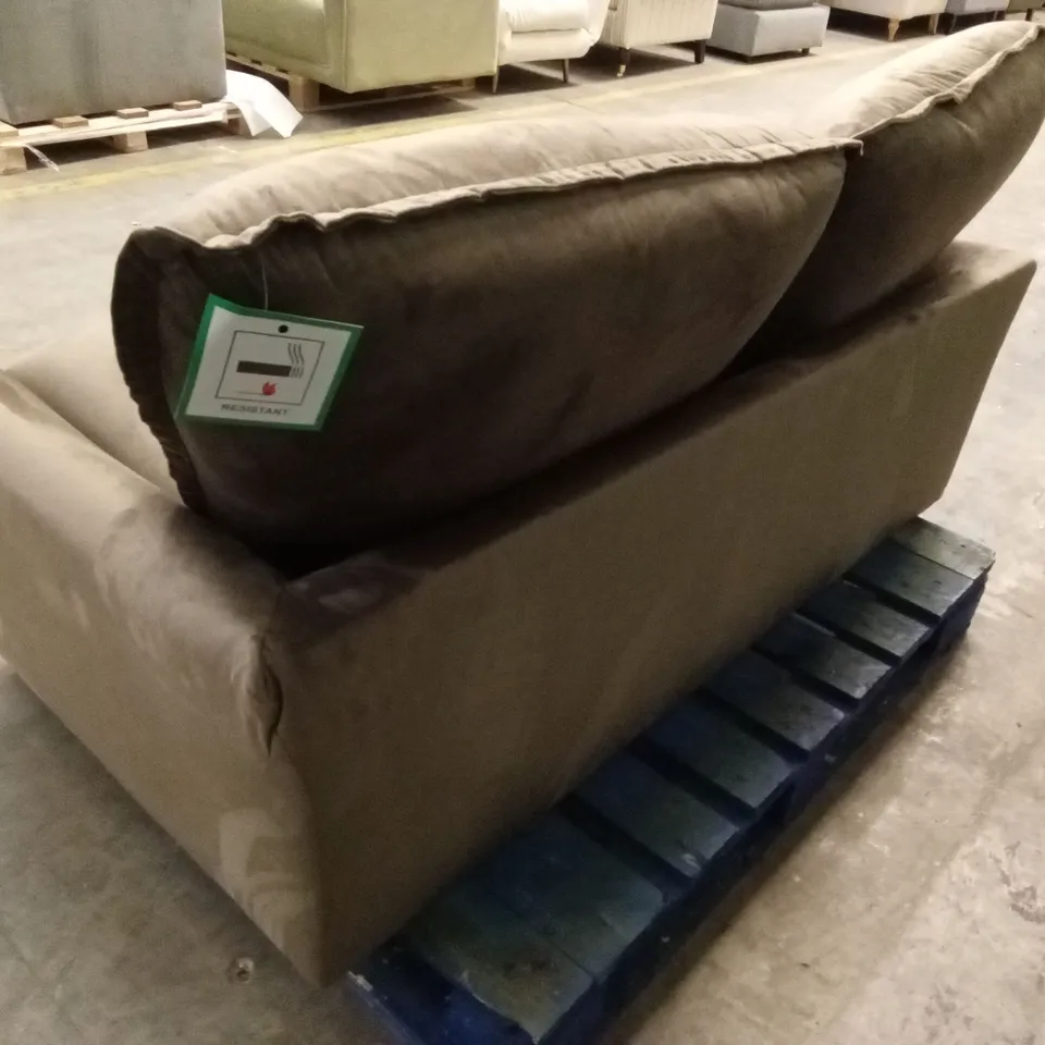 SEYMOUR 2 SEATER SOFA, HOUSE VELVET