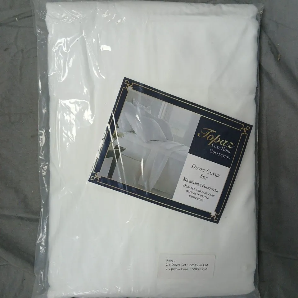 BOX OF APPROXIMATELY 10 TOPAZ HOME DUVET COVER SETS IN WHITE