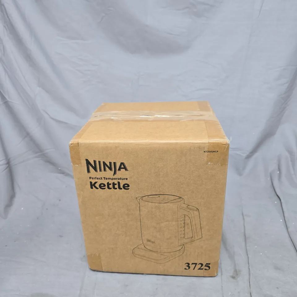 NINJA PERFECT TEMPERATURE KETTLE KT200UK