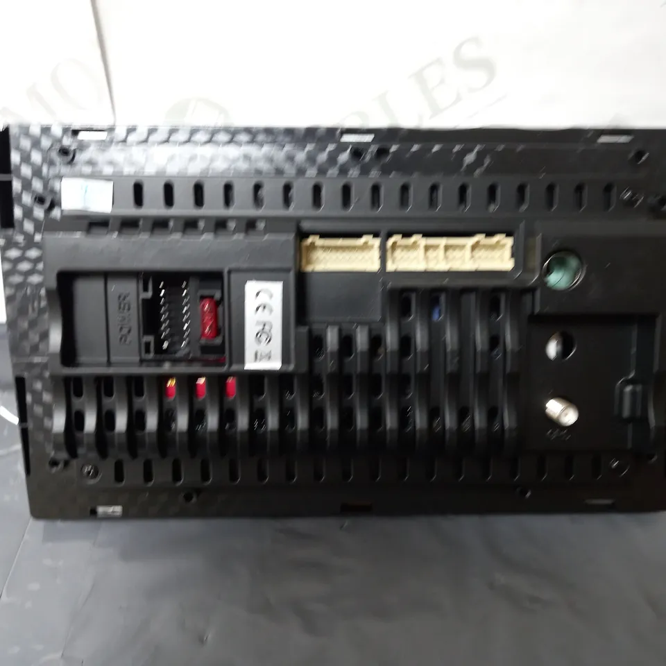 UNKNOW BRAND MEDIA CENTRE 