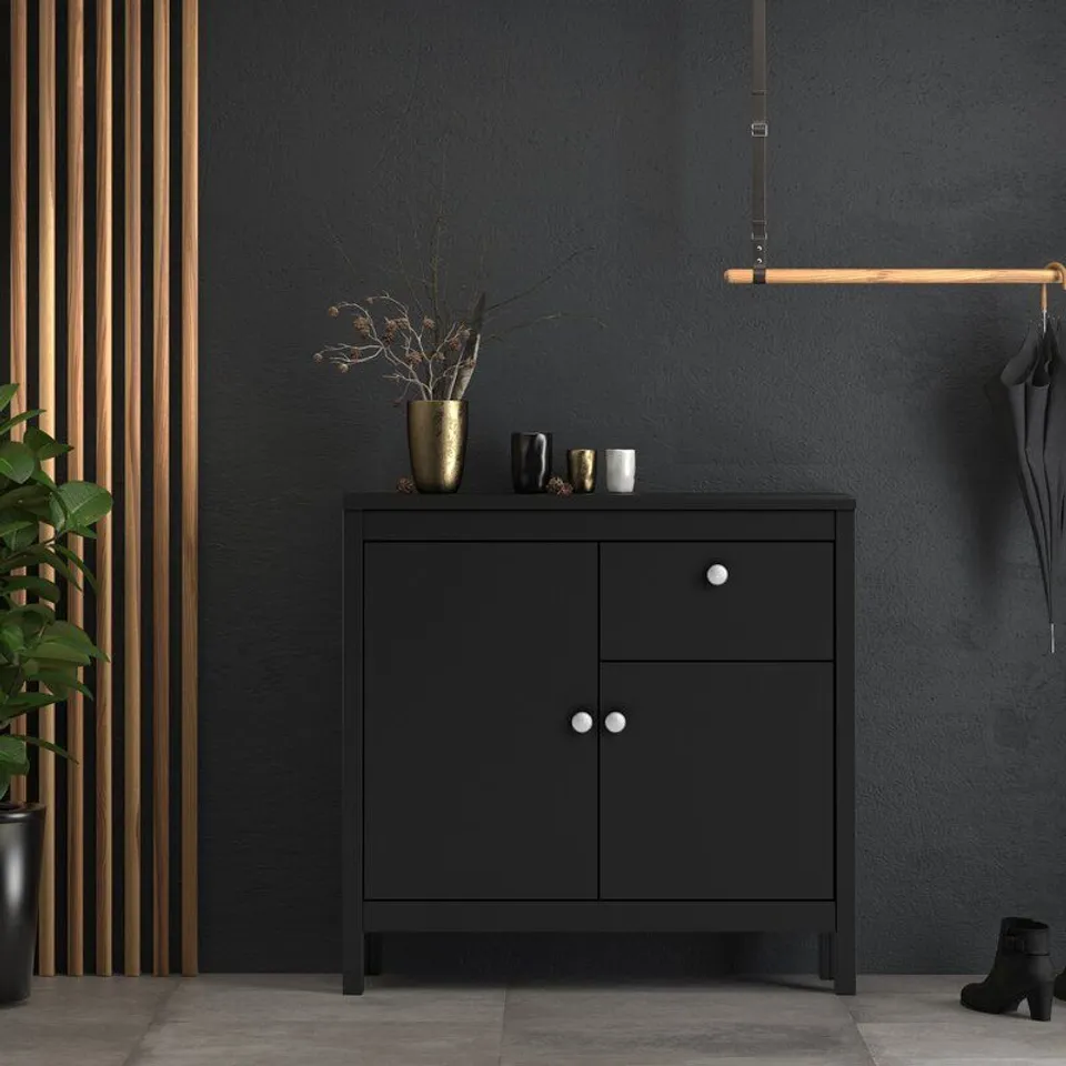 BOXED CYNSERE 82.1CM WIDE 1 DRAWER SIDEBOARD 