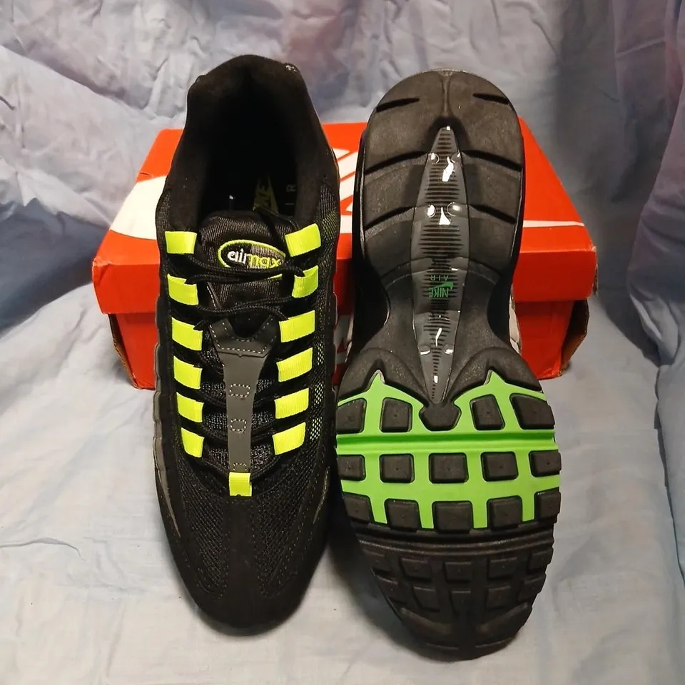 NIKE AIR MAX 95 TT TRAINERS – BLACK/GREY WITH NEON LACES, UK 10 (US 11)