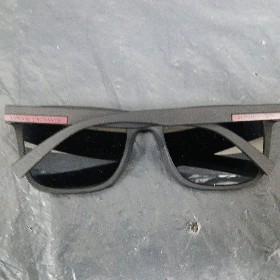 ARMANI EXCHANGE SQUARE SUNGLASSES 