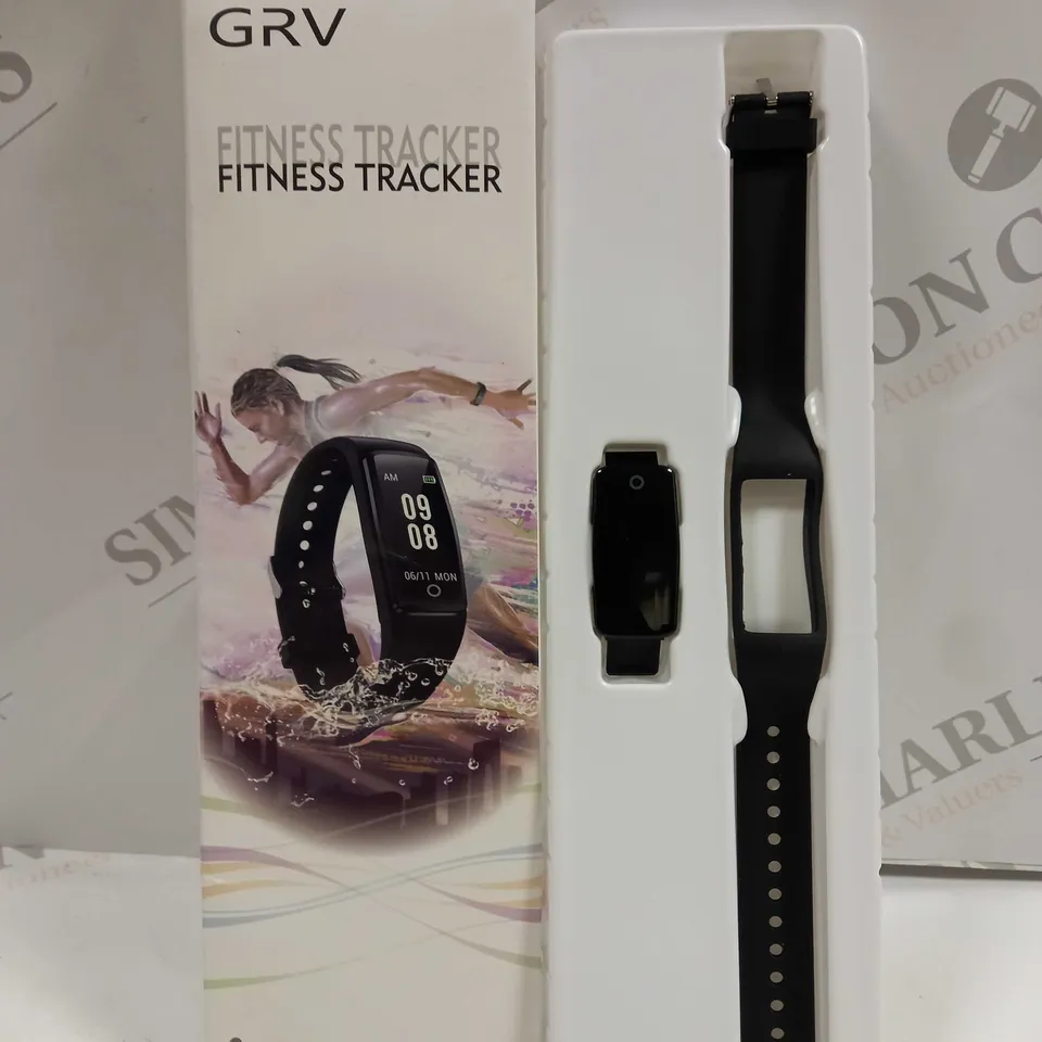 BOXED GRV FITNESS TRACKER - BLACK 