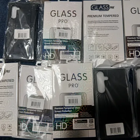 LARGE QUANTITY OF ASSORTED MOBILE PHONE PROTECTION PRODUCTS TO INCLUDE; GLASS PRO PREMIUM TEMPERED GLASS SCREEN PROTECTION, CASE FOR NOTE 10 MILITARY SAMSUNG NOTE 10 RUGGED CASE AND S25+ TPU BLACK