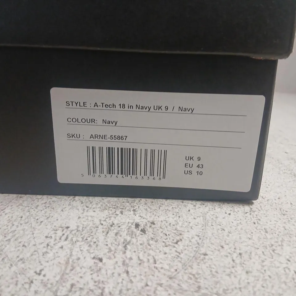 A-TECH ARNE 18 NAVY TRAINERS – UK9