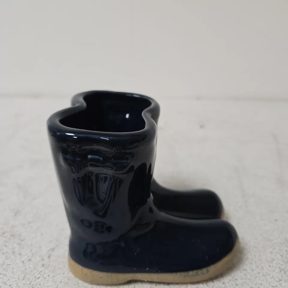 DIBOR SMALL GRANDAD'S GARDEN WELLINGTON BOOTS PLANTER, BLUE GLAZE