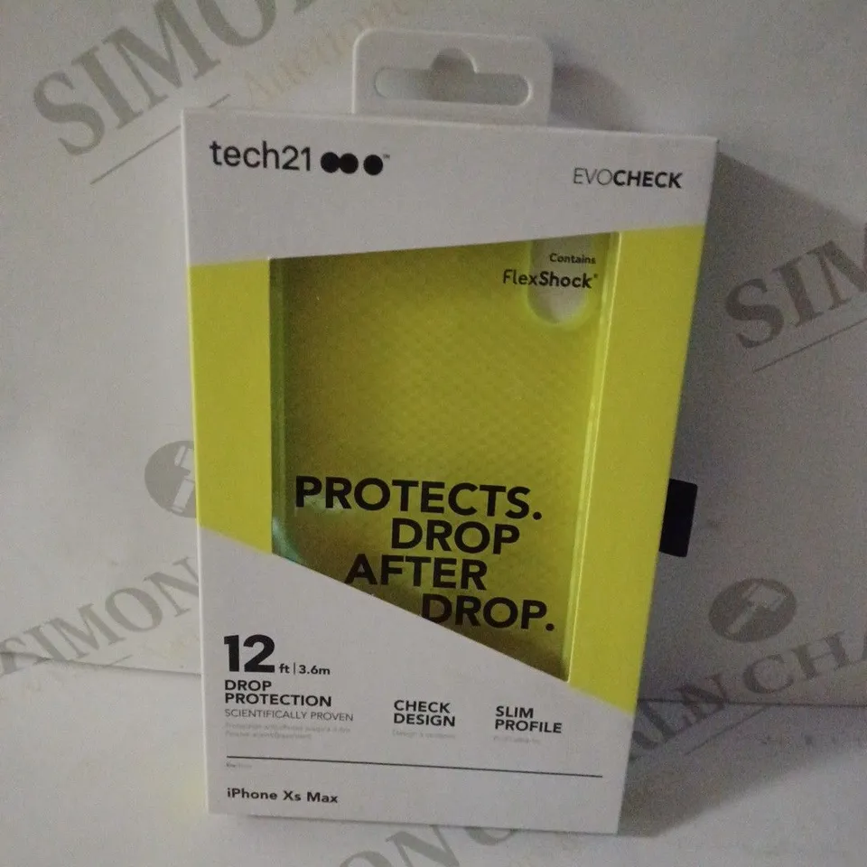 APPROXIMATELY 76 BRAND NEW BOXED TECH 21 NEON YELLOW IPHONE XS MAX PHONES CASES