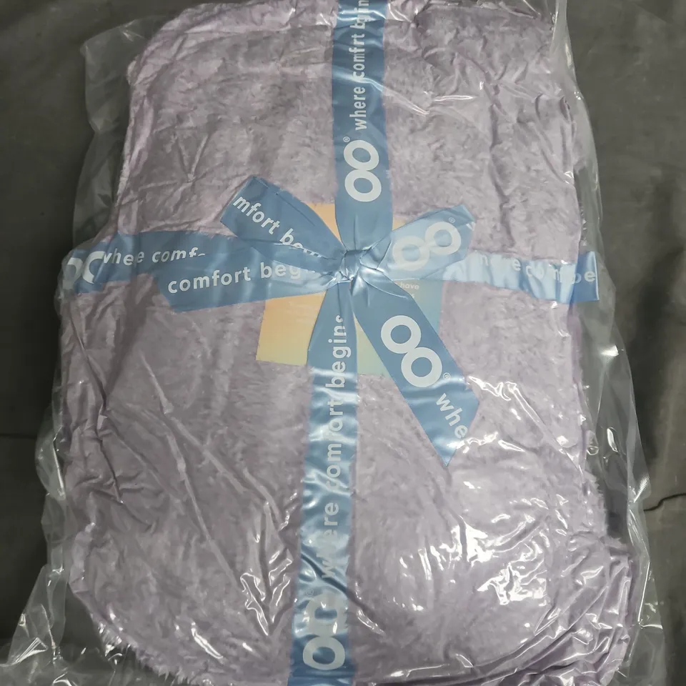 LAVENDER PLUSH THROW BLANKET – WRAPPED IN CLEAR PACKAGING