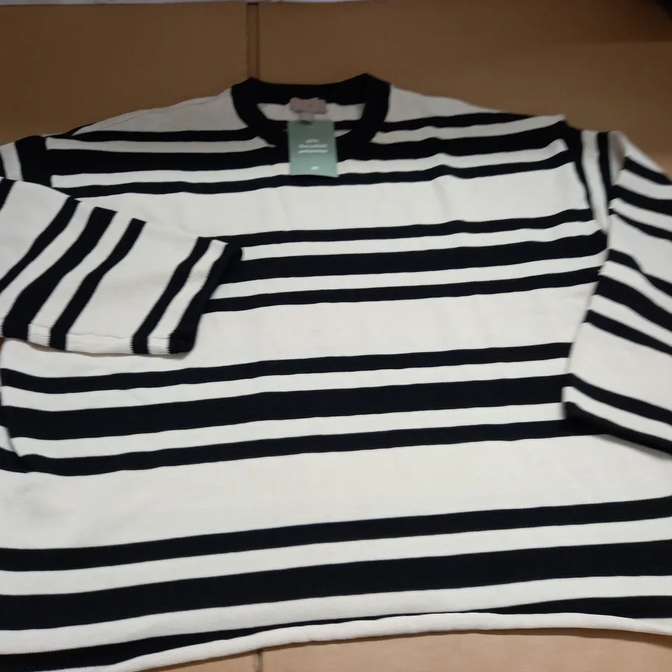 H&M STRIPED JUMPER - EUR L