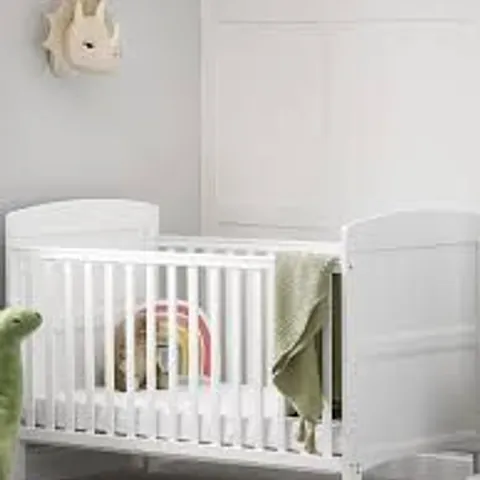 BOXED OBABY GRACE COT BED - WHITE (1 BOX)