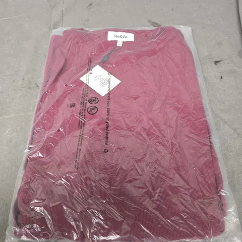 RO&ZO PLUM MIXED MEDIA SLEEVELESS DRESS – UK 16 (EU 44, US 12)