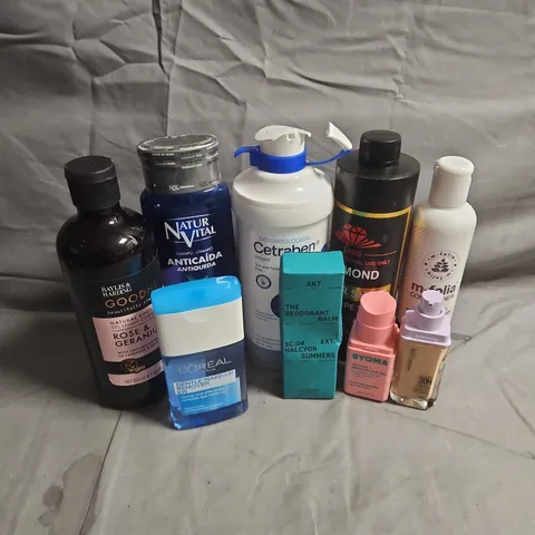 APPROXIMATEY 20 ASSORTED HEALTH AND BEAUTY PRODUCTS TO INCLUDE - BYOMA EYE GEL - AKT DEODORANT BALM - L'OREAL GENTLE MAKEUP REMOVER - CETRABEN EMOLLIENT CREAM - ETC
