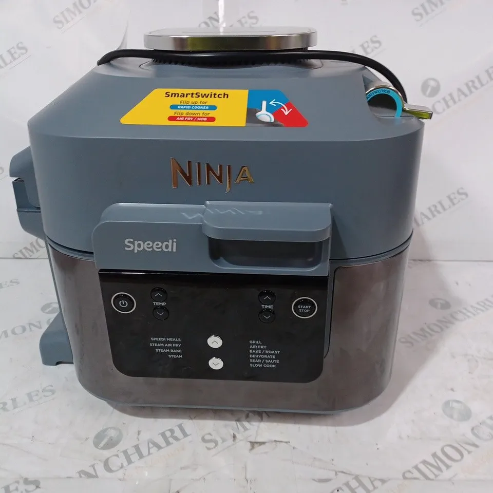 OUTLET NINJA SPEEDI 10 IN 1 5.7L RAPID-COOKER & AIR FRYER