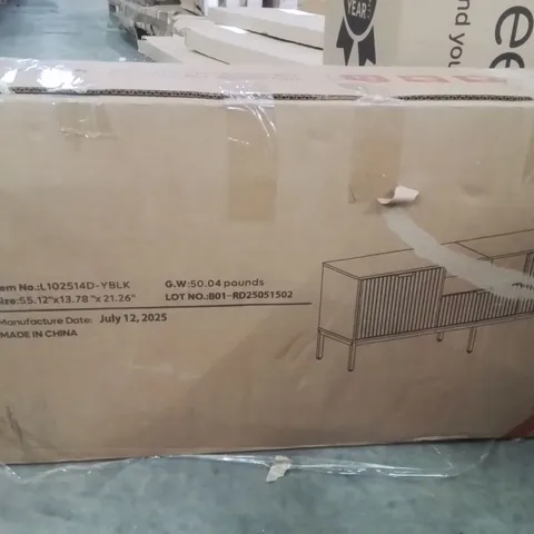 BOXED SIDEBOARD