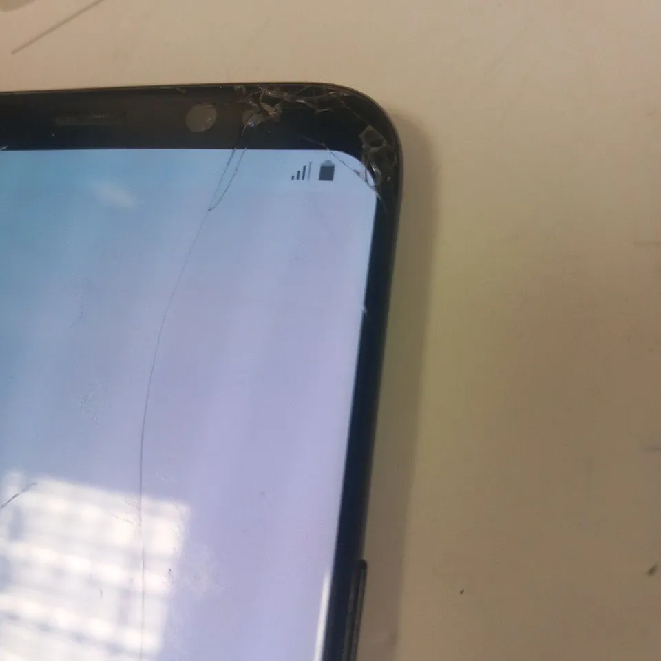 SAMSUNG GALAXY S8 MOBILE PHONE