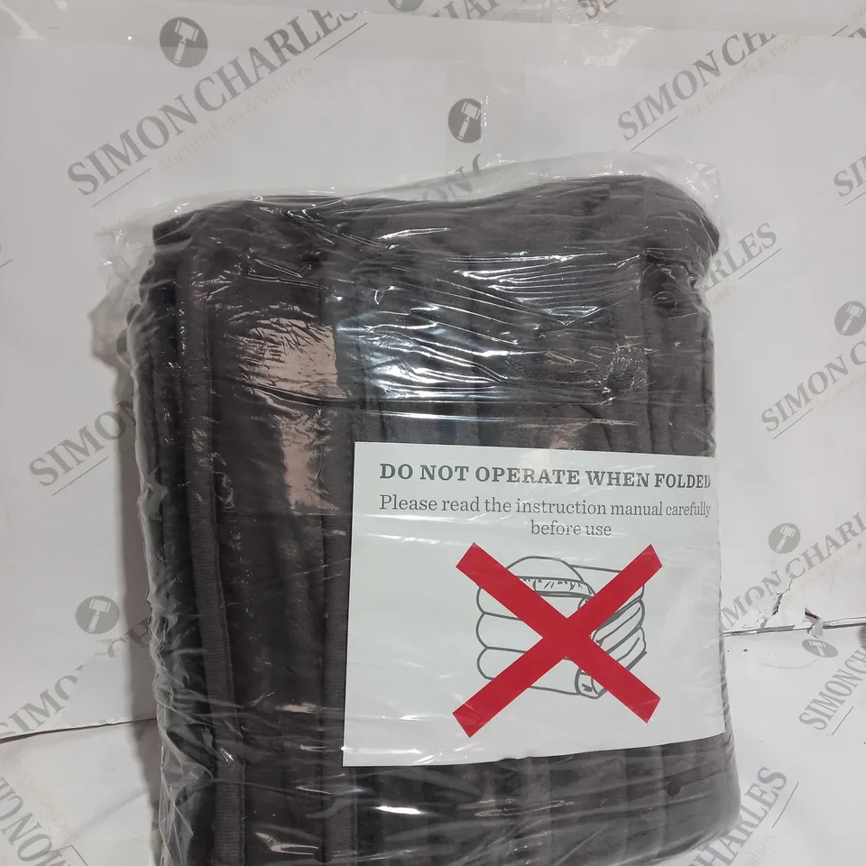  BOXED COZEE HOME HEATED BLANKET IN CHARCOAL 