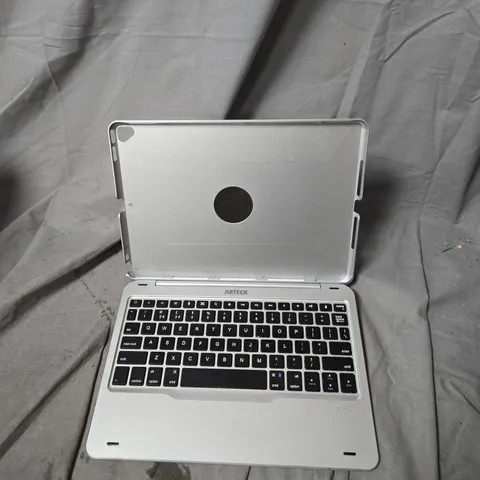 ARTECK HB245 IPAD KEYBOARD CASE 