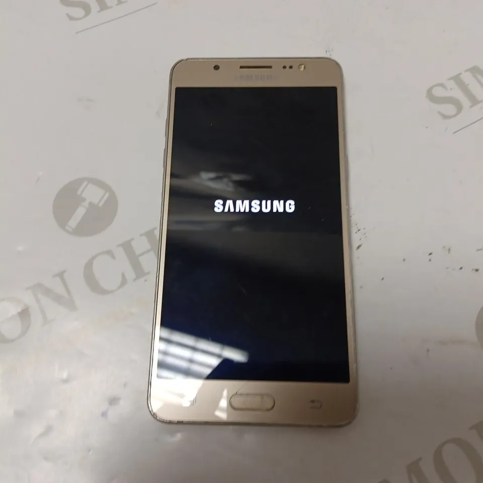 SAMSUNG GALAXY J5 (2016)
