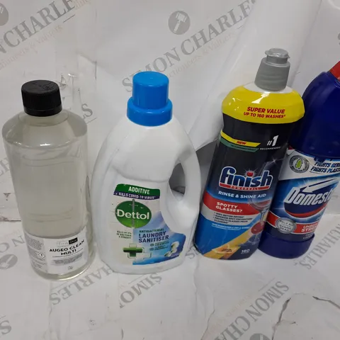 GROUP OF ASSORTED CLEANING ITEMS , ACCESSORIES
