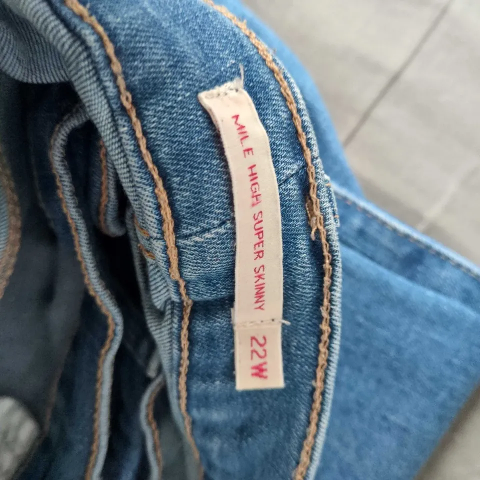 LEVI'S MILE HIGH SUPER SKINNY JEANS – WOMEN'S, W22