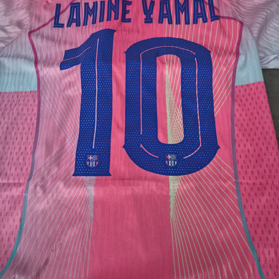 NIKE BARCELONA SPECIAL EDITION PINK JERSEY SIZE MEDIUM