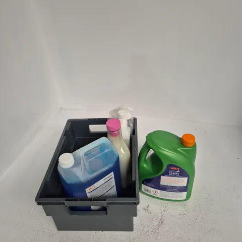 4X ASSORTED LIQUID ITEMS TO INCLUDE: VAX ULTRA CARPET SOLUTION 4L