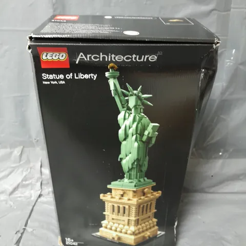 LEGO ARCHITECTURE EMPIRE STATE BUILDING (SET 21042)