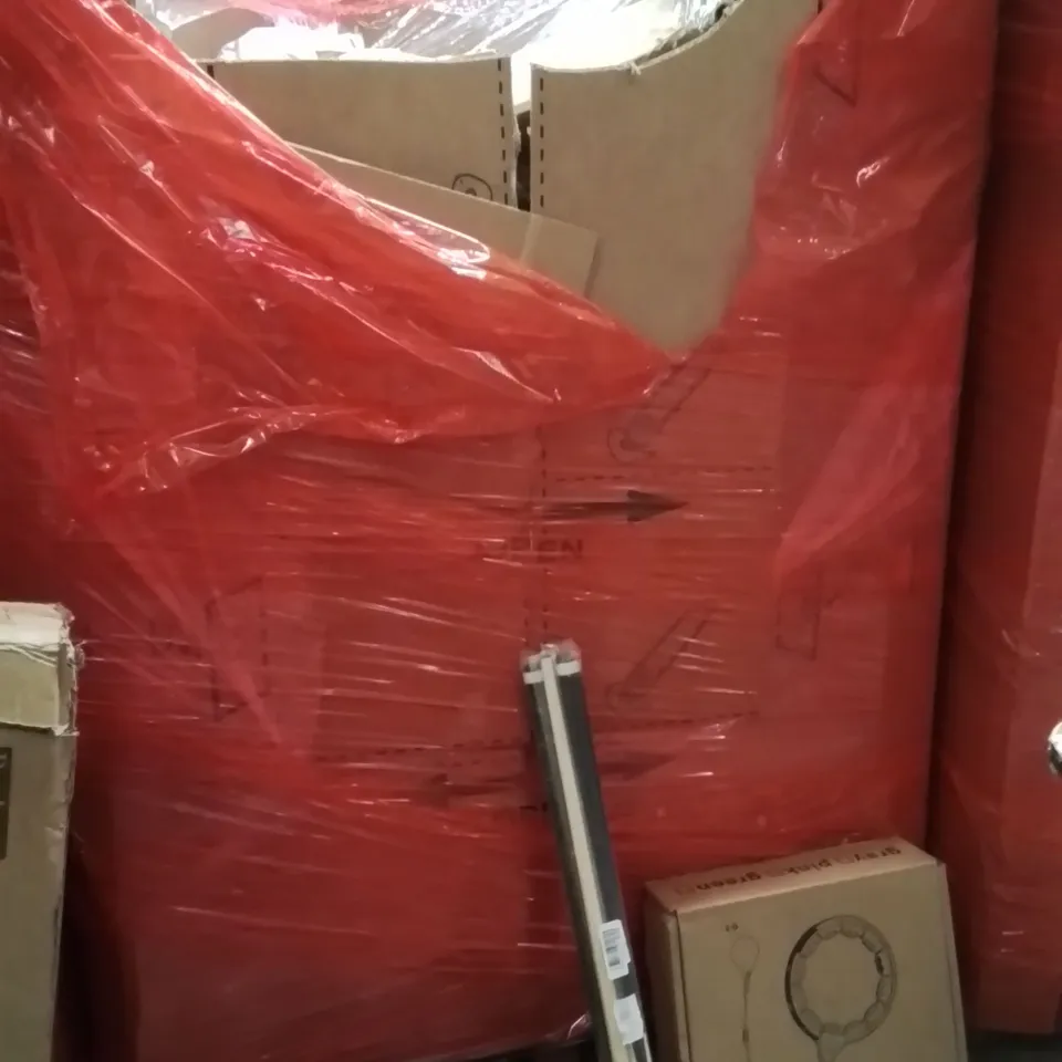 PALLET OF ASSORTED HOUSEHOLD GOODS AND PRODUCTS TO INCLUDE;HULA RING,POOL CUE,IRON PAN