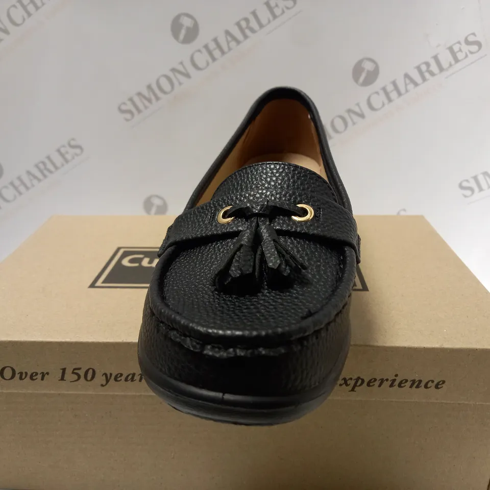 BOXED CUSHION WALK TASSLE LOAFERS, BLACK - SIZE 7