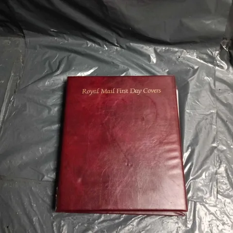 ROYAL MAIL FIRST DAY COVERS STAMP BINDER WITH MOUNTED PAGES