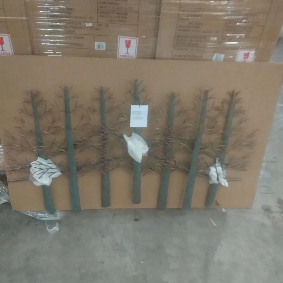 BOXED TREES WALL DÉCOR 