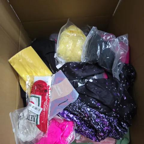 LARGE BOX OF ASSORTED CLOTHING ITEMS IN VARIOUS SIZES, STYLES AND COLOUR 