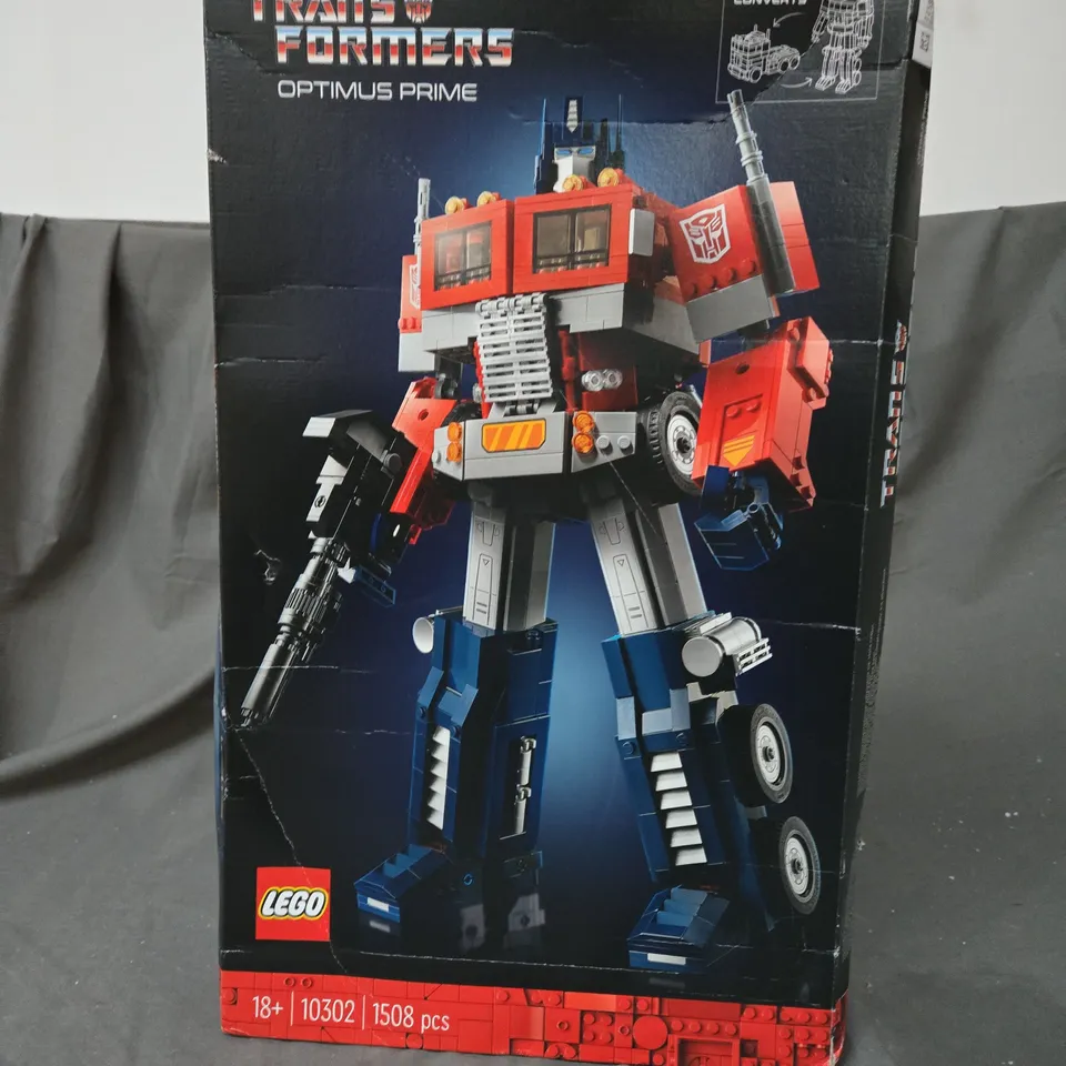 BOXED LEGO TRANSFORMERS OPTIMUS PRIME 10302 RRP £149