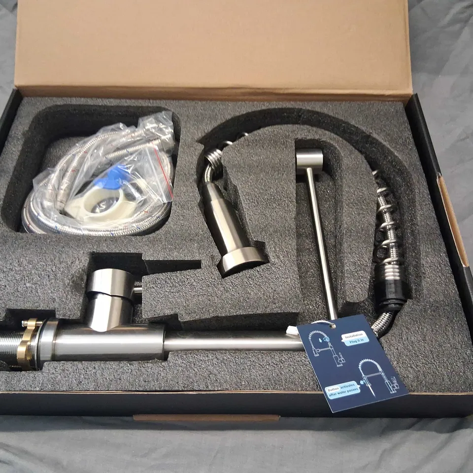 BOXED APPASO KITCHEN TAP SET