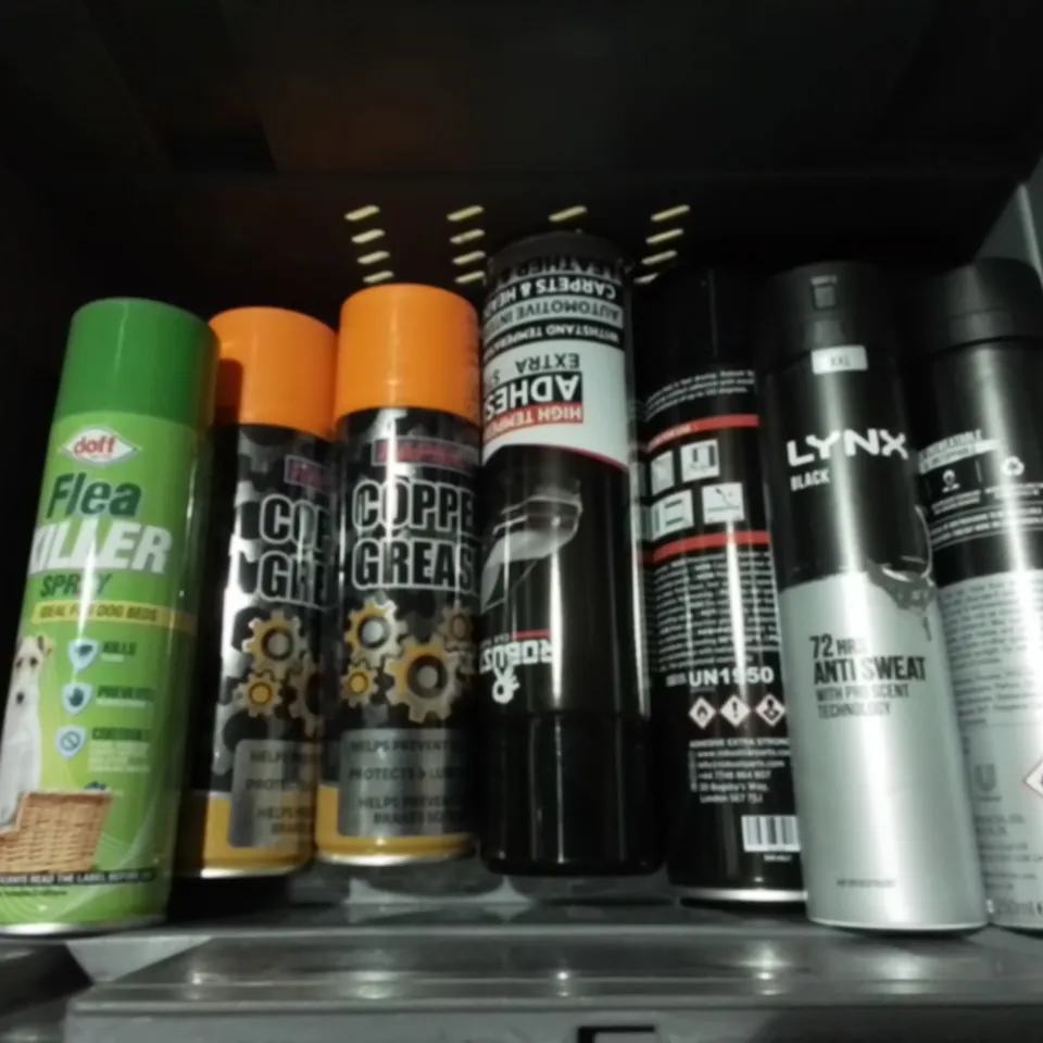 LOT OF 16 ASSORTED AEROSOLS TO INCLUDE COPPER GREASE, FLEA KILLER AND LYNX / COLLECTION ONLY