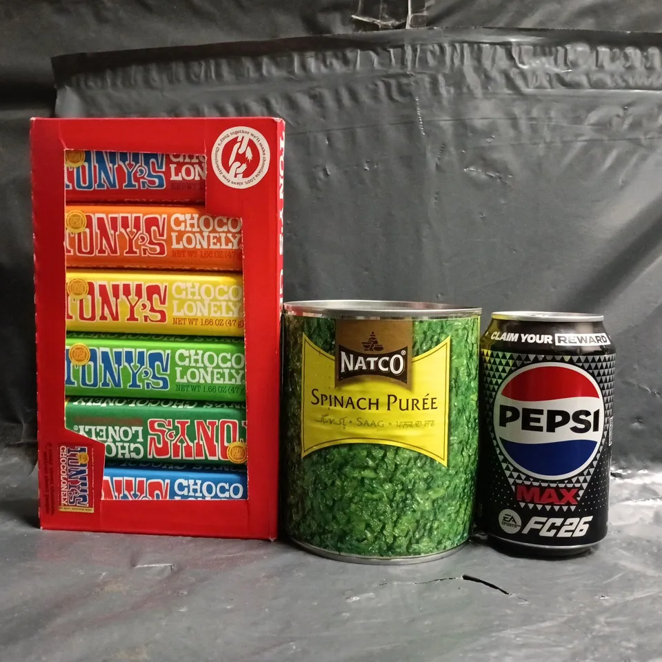 APPROXIMATELY 8 ASSORTED FOOD AND DRINK ITEMS TO INCLUDE SPINACH PURÉE, PEPSI MAX, ETC