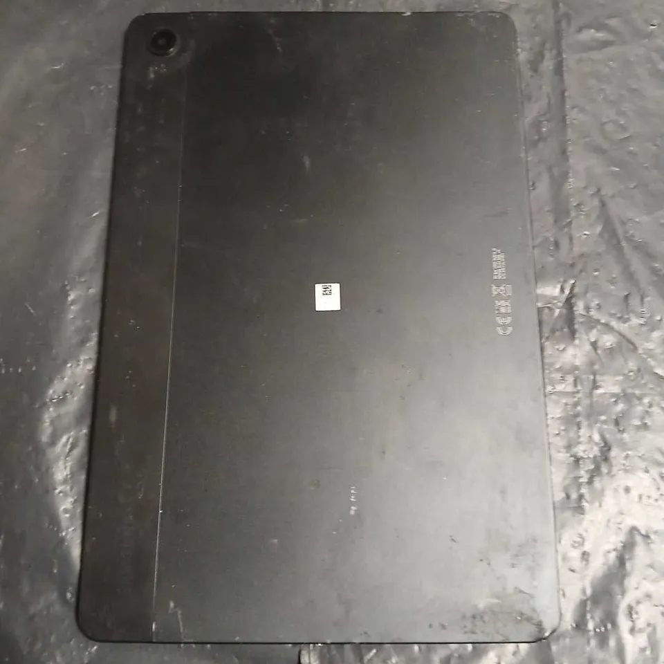 SAMSUNG GALAXY TAB A9+ SM-X210 – BLACK, CRACKED AND DETACHED SCREEN