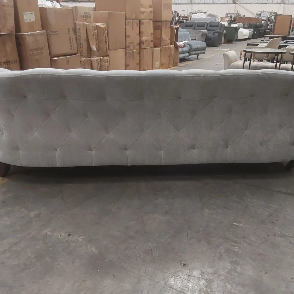 QUALITY DANETTI LUXE LARGE 3 SEATER LIGHT GREY FABRIC CHESTERFIELD SOFA