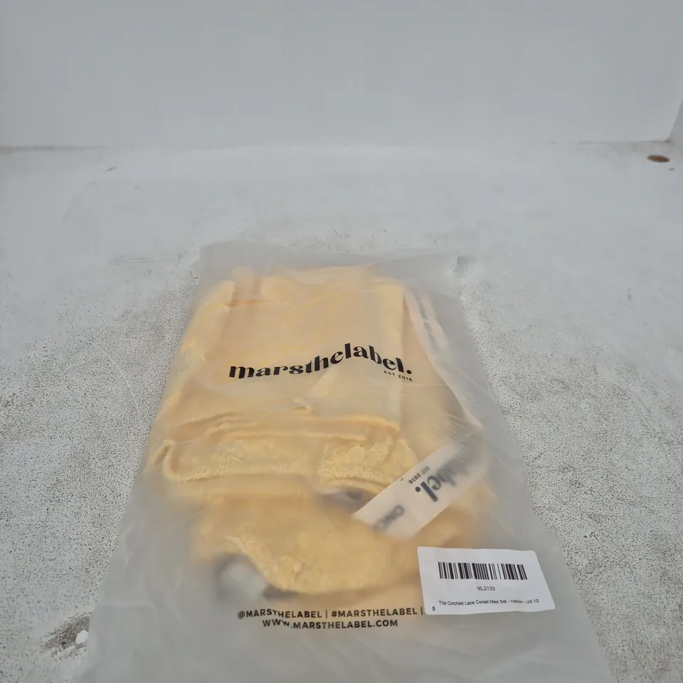 MARS THE LABEL CINCHED LACE CORSET MAXI SET – YELLOW, UK 10