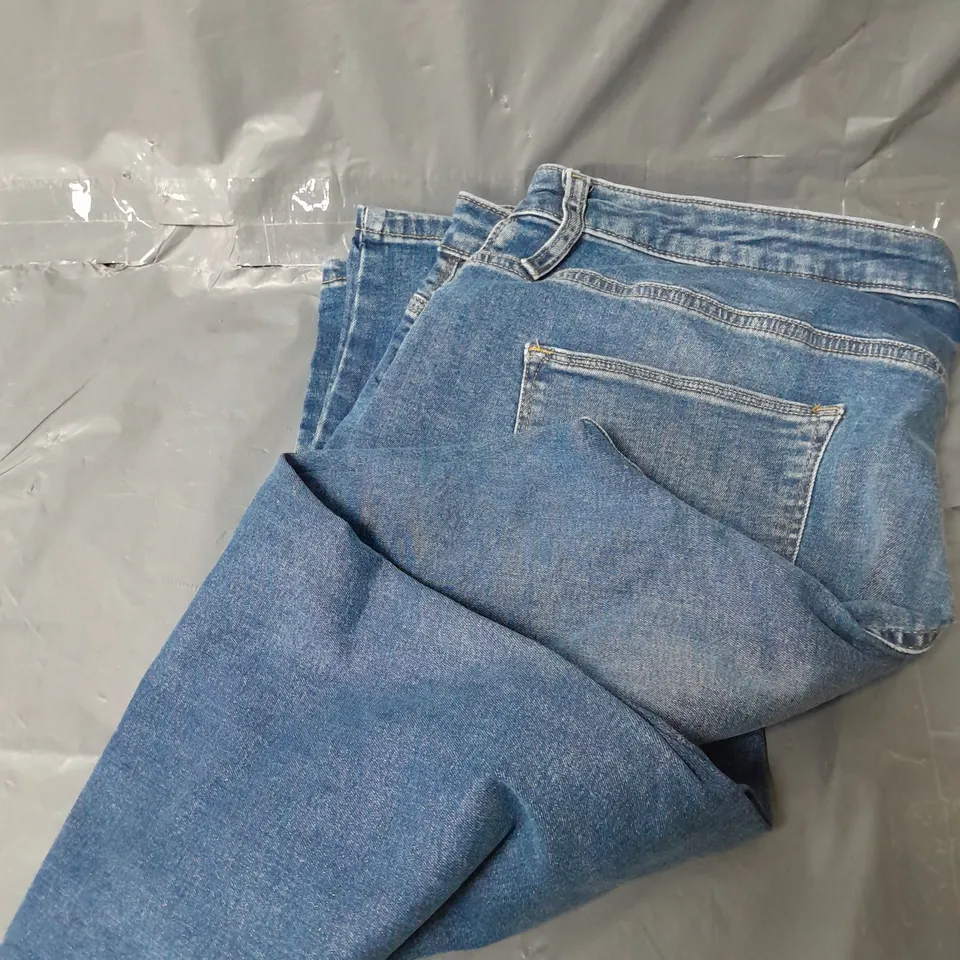 ISABELLE HIGH RISE SLIM LEG JEANS - 22 LONG 