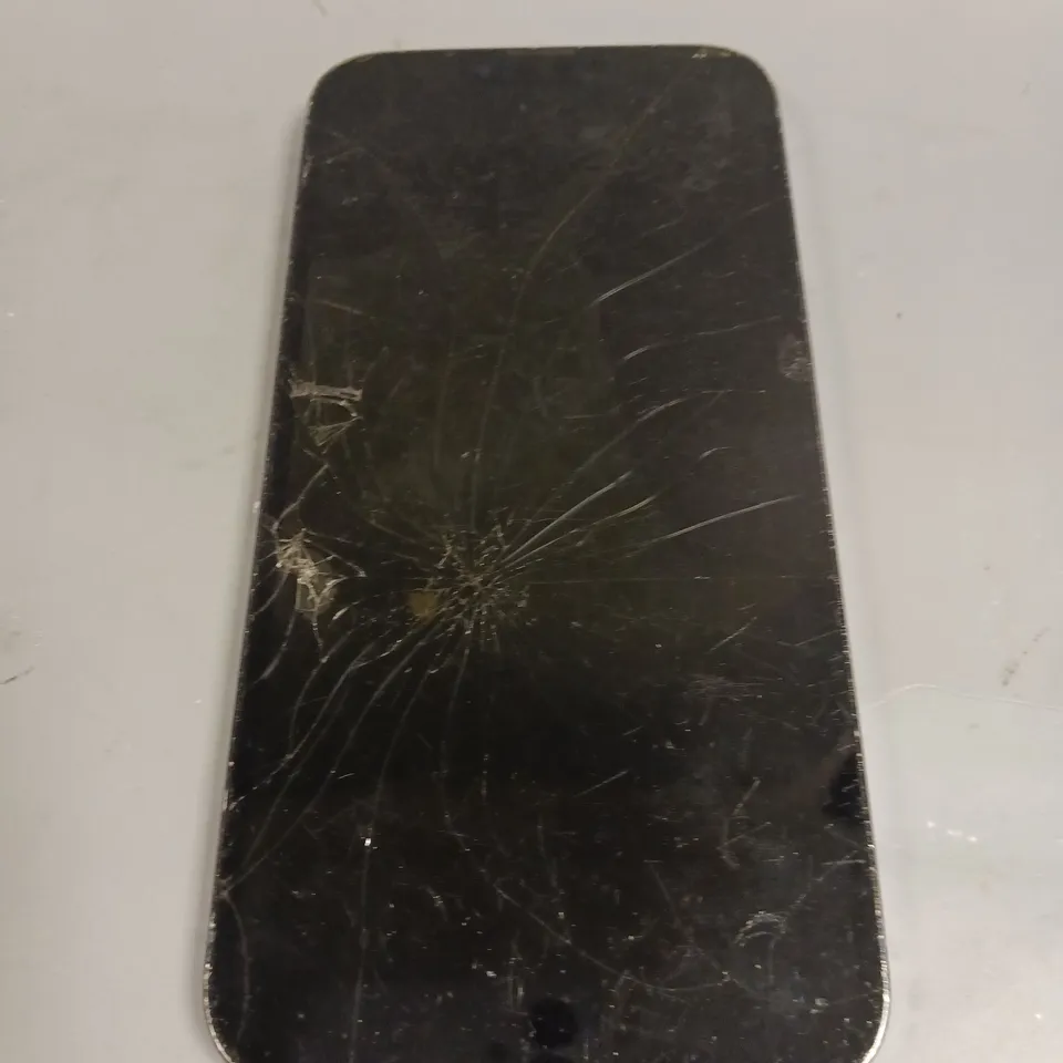 APPLE IPHONE - MODEL UNSPECIFIED 